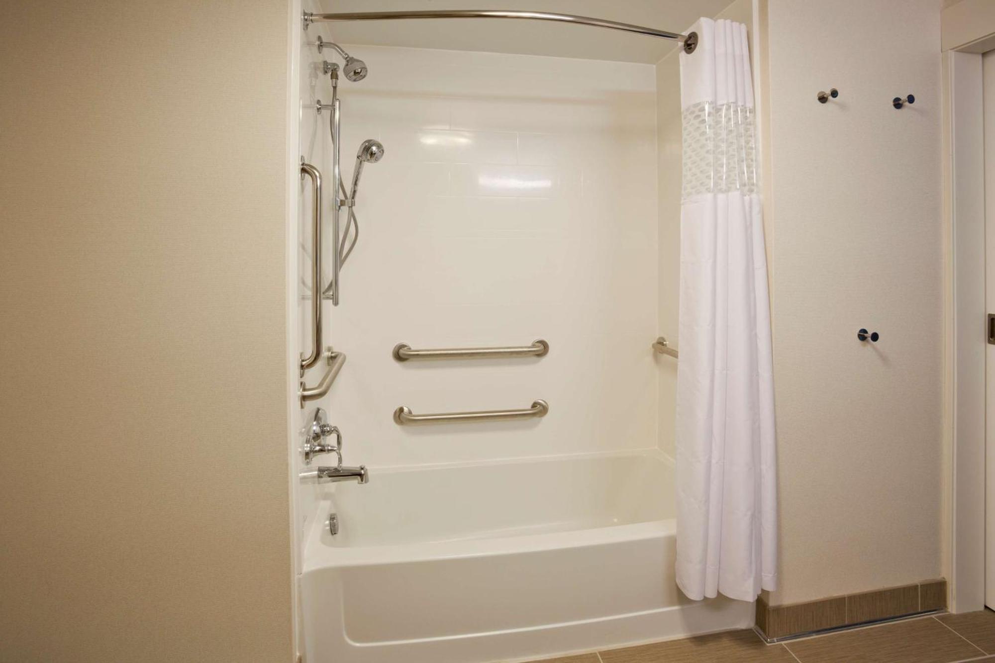 Hampton Inn Spicer Green Lake, Mn Exterior photo
